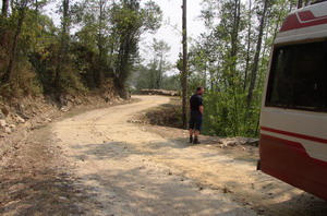 De weg van Trisuli Bazar naar Dunche.